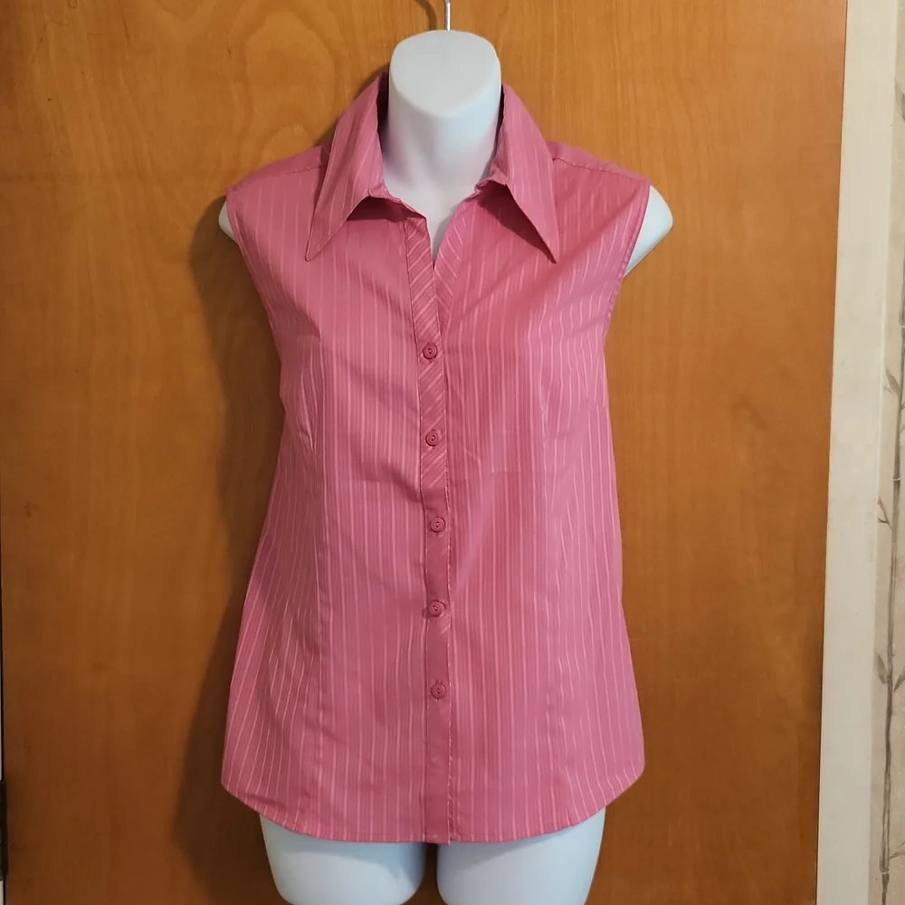 Ninety Brand Pink White Pinstripe Sleeveless Button Down Blouse Top NWT Small